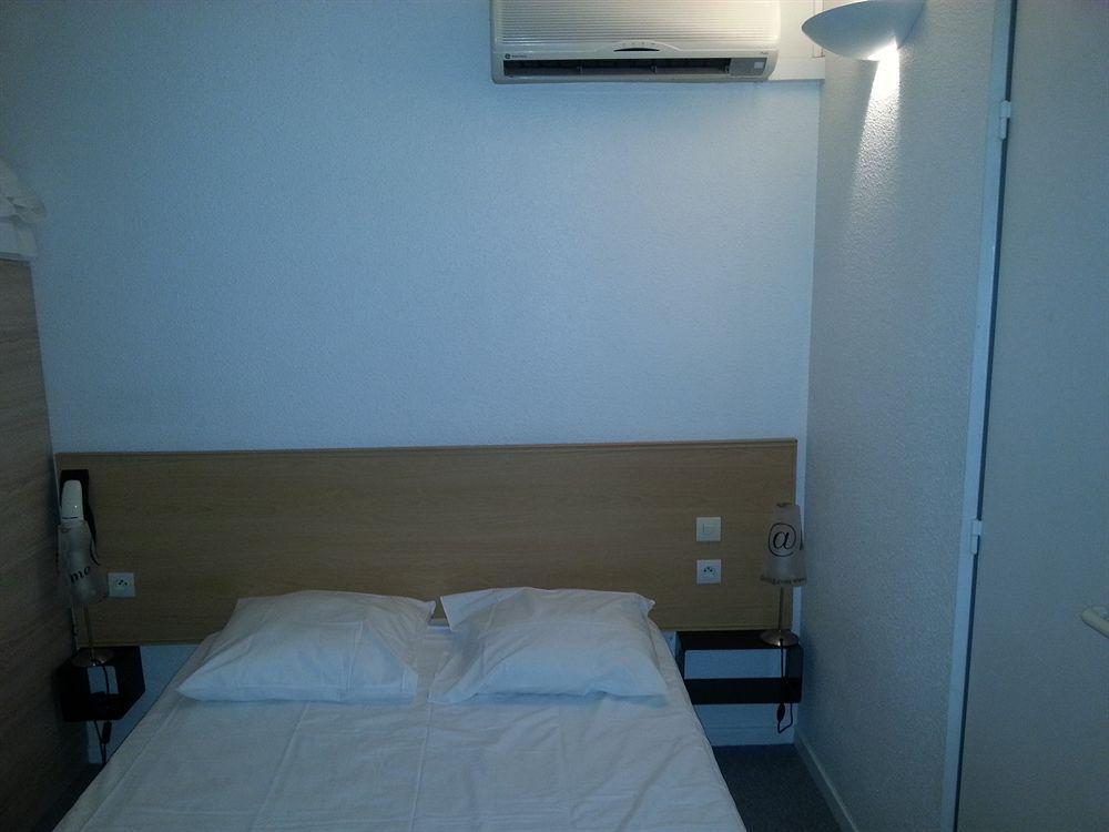L'Escale D'Ales Hotel Zewnętrze zdjęcie